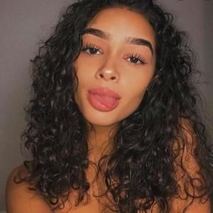 Meet your Posher, Miya